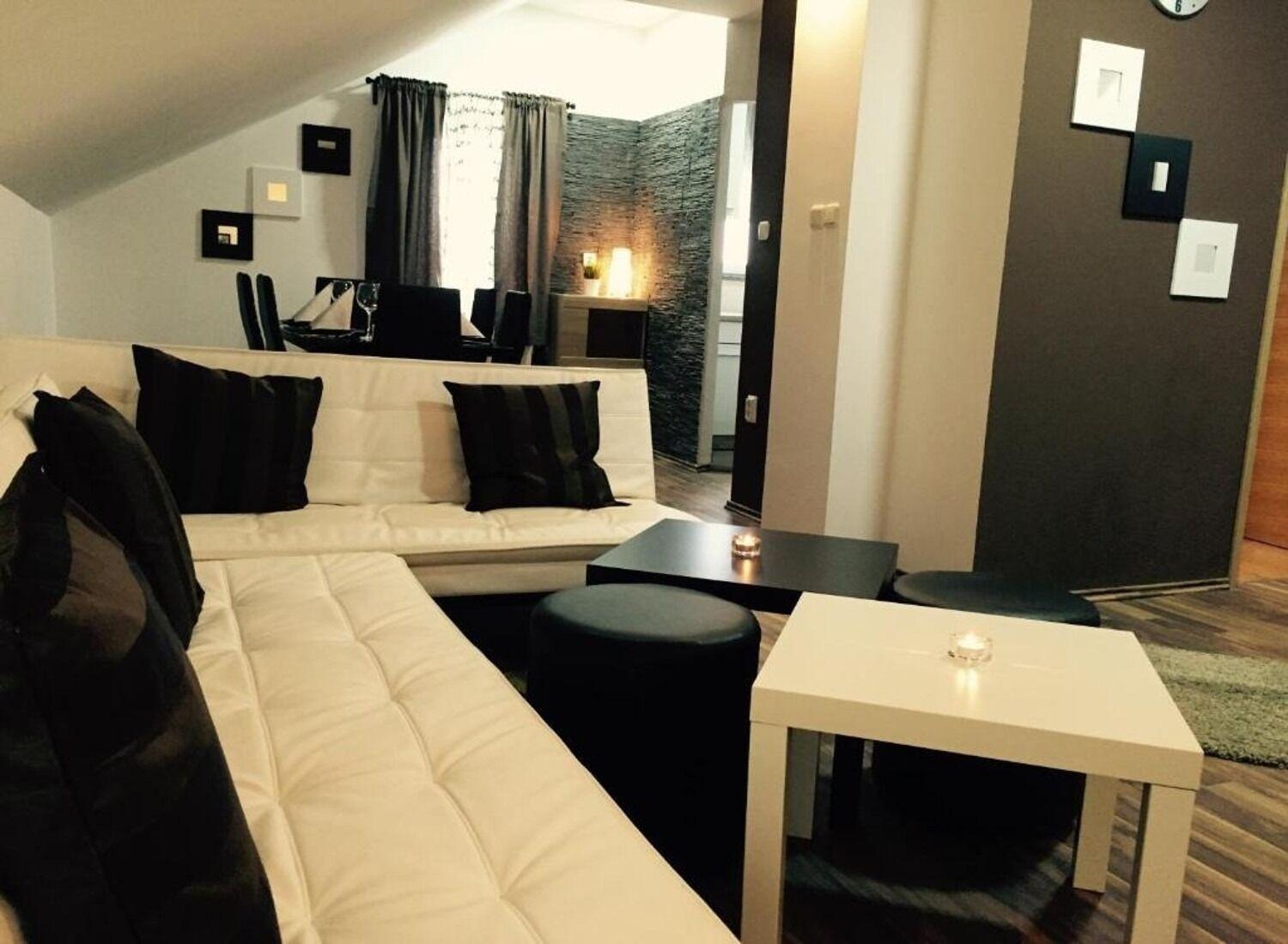 Apartments San - With Pool; Rakovica Exterior foto